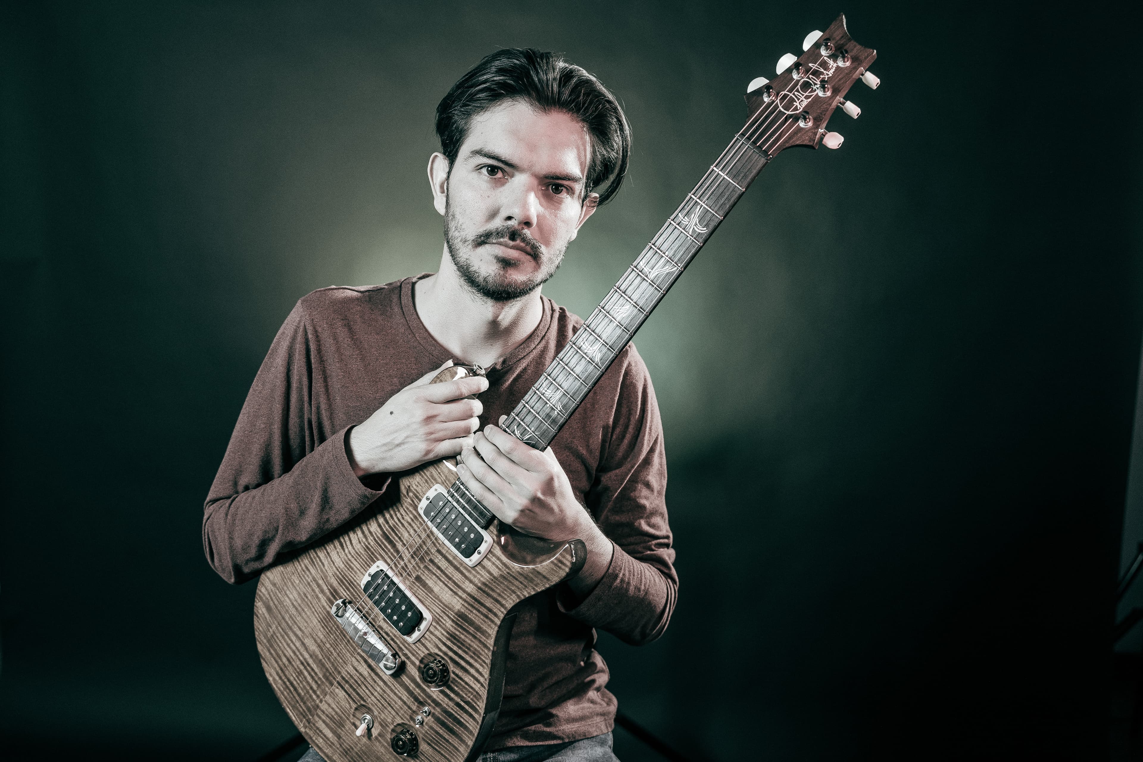 Gabriel Lara — Guitarra Eléctrica